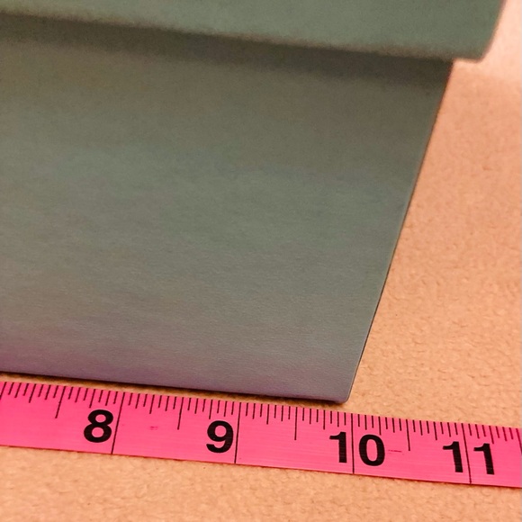 Tiffany & Co. Classic blue medium accessory gift box, to keep crystal,porcelain - Picture 13 of 13